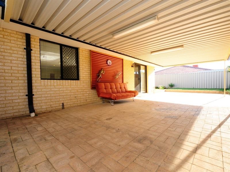 91 Bennett Street, Caversham WA 6055