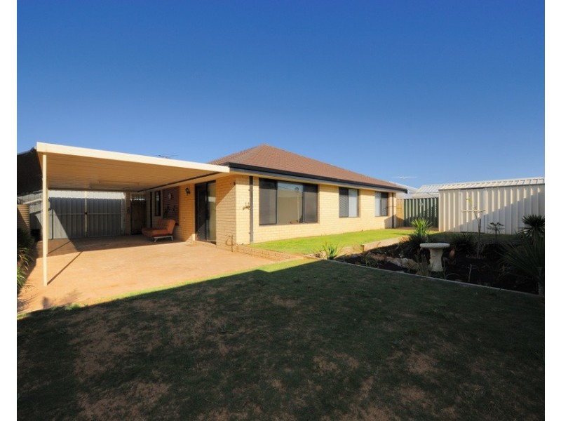 91 Bennett Street, Caversham WA 6055