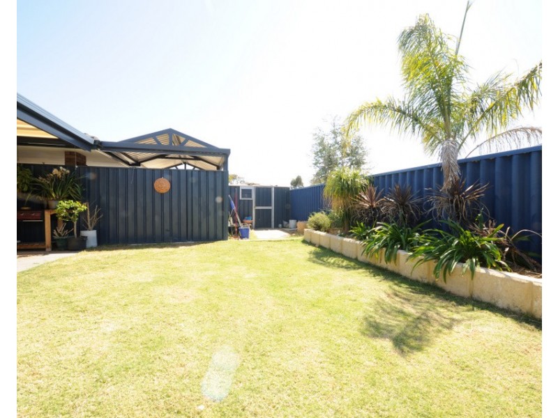 31 Brookside Gdns, Caversham WA 6055