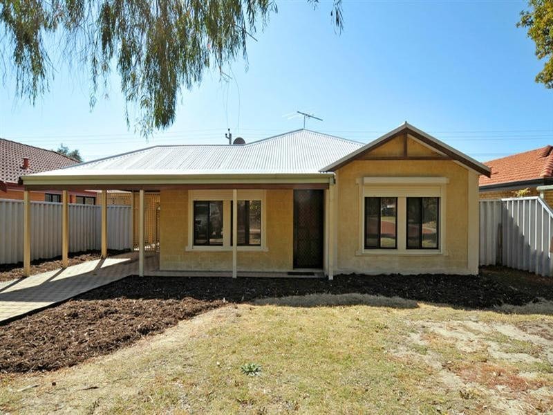 18 Mattner Sq, Lockridge WA 6054