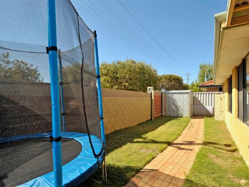 18 Mattner Sq, Lockridge WA 6054