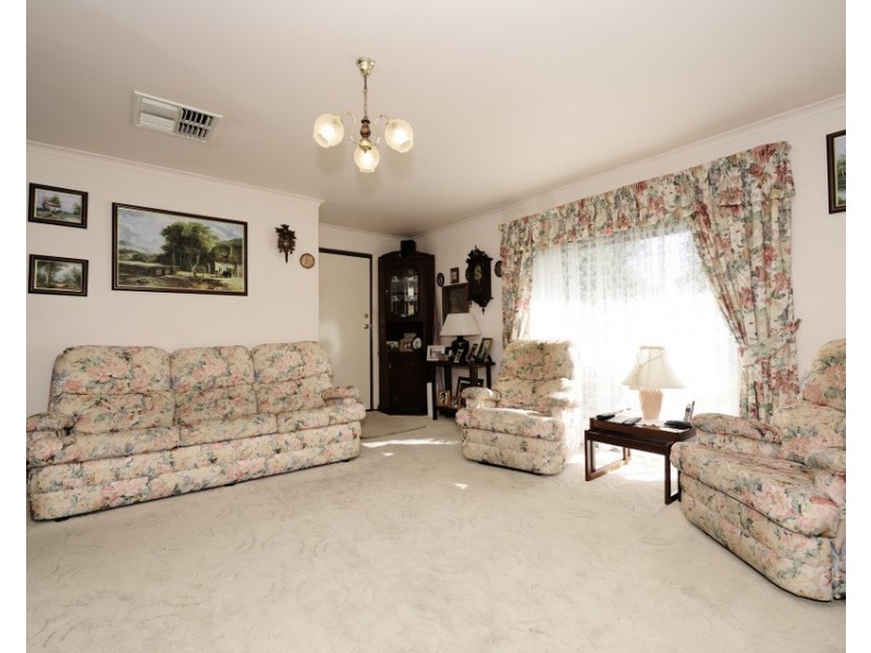 80 Barlee Way, Beechboro WA 6063