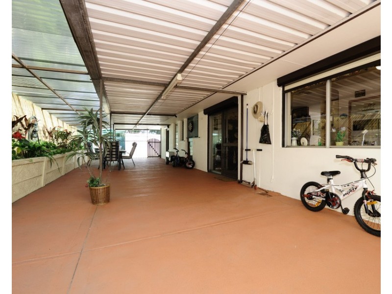 80 Barlee Way, Beechboro WA 6063