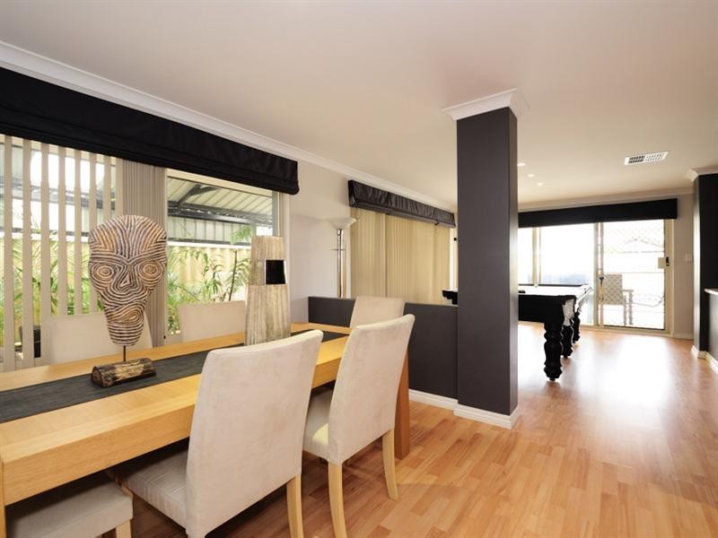 16 Turnstone Glade, Beechboro WA 6063