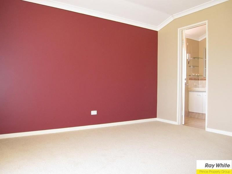 32 Albatross Loop, Beechboro WA 6063