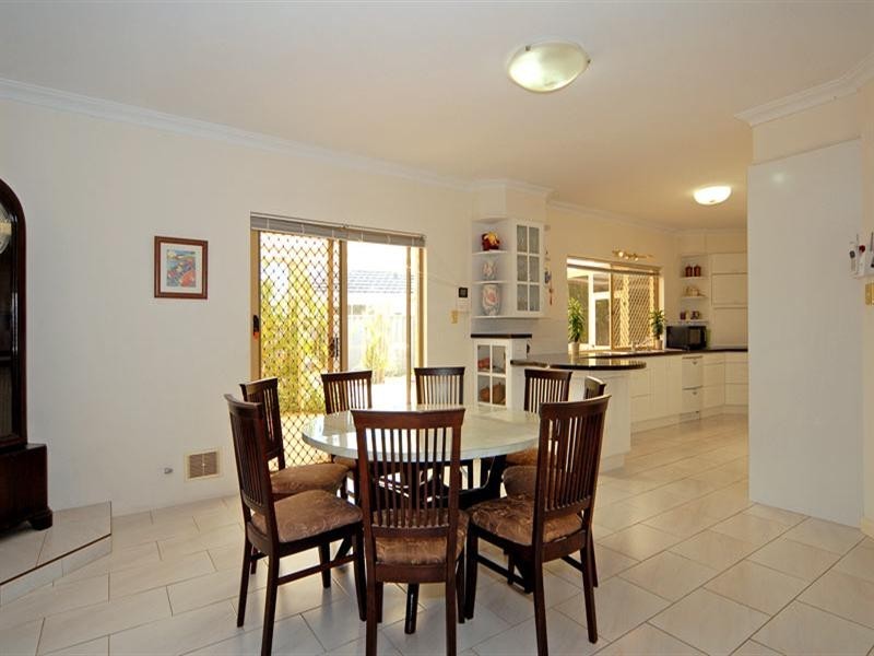 6 Clare Court, Winthrop WA 6150