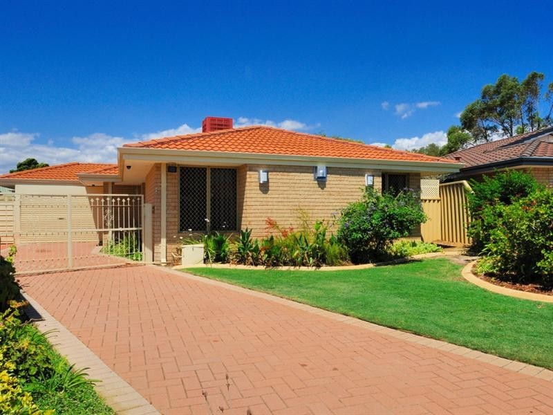 11 Romani Court, Lockridge WA 6054