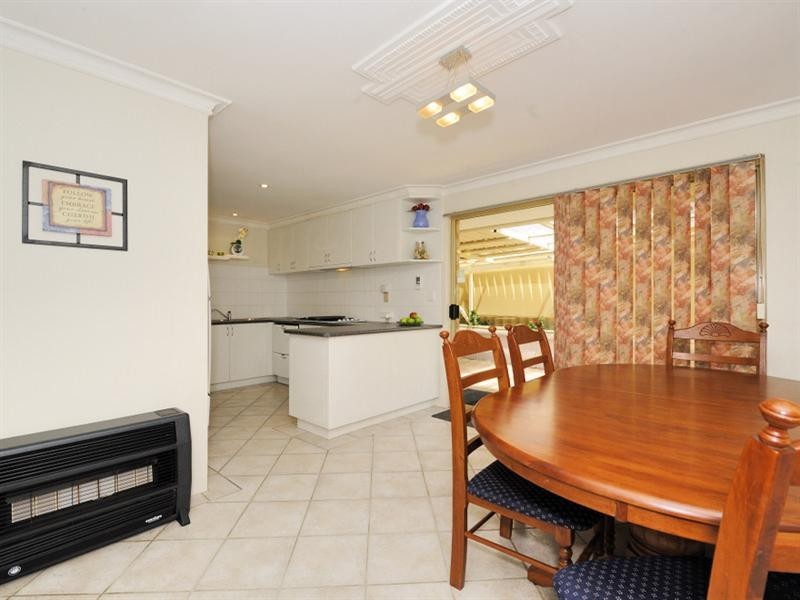 11 Romani Court, Lockridge WA 6054