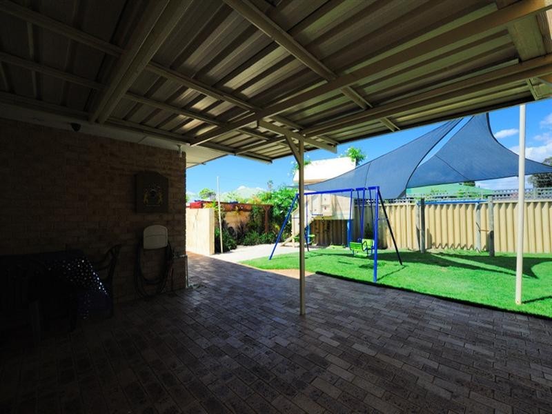 11 Romani Court, Lockridge WA 6054