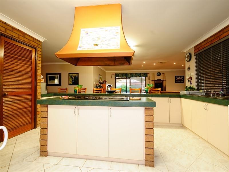 20 Gibson Way, Beechboro WA 6063