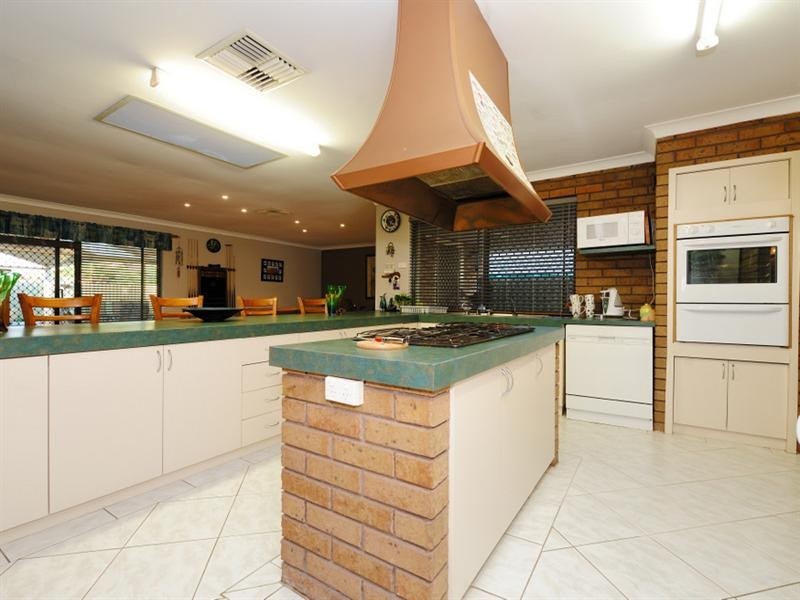20 Gibson Way, Beechboro WA 6063