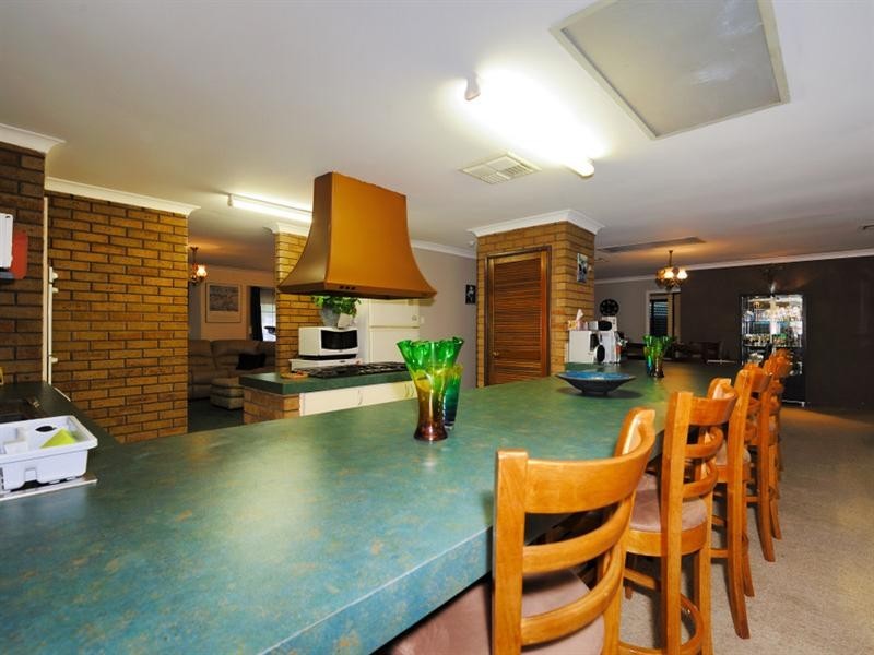 20 Gibson Way, Beechboro WA 6063