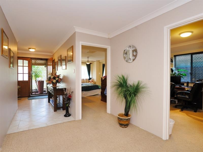 20 Gibson Way, Beechboro WA 6063