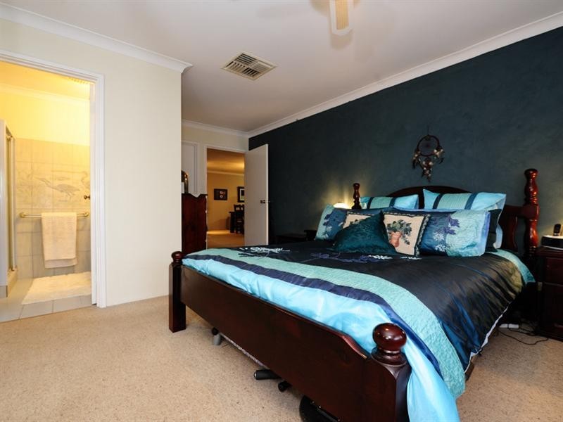 20 Gibson Way, Beechboro WA 6063