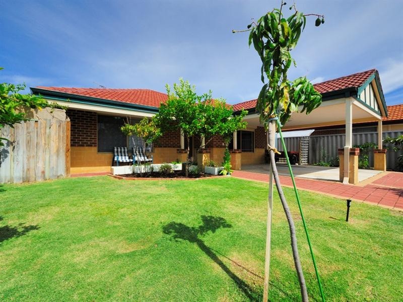 12 Romani Court, Lockridge WA 6054