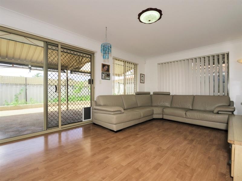 12 Romani Court, Lockridge WA 6054