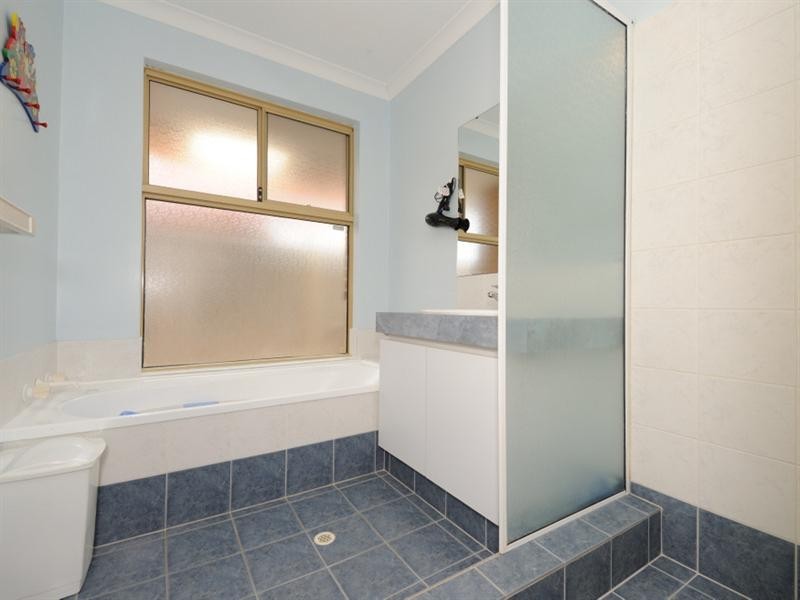 12 Romani Court, Lockridge WA 6054