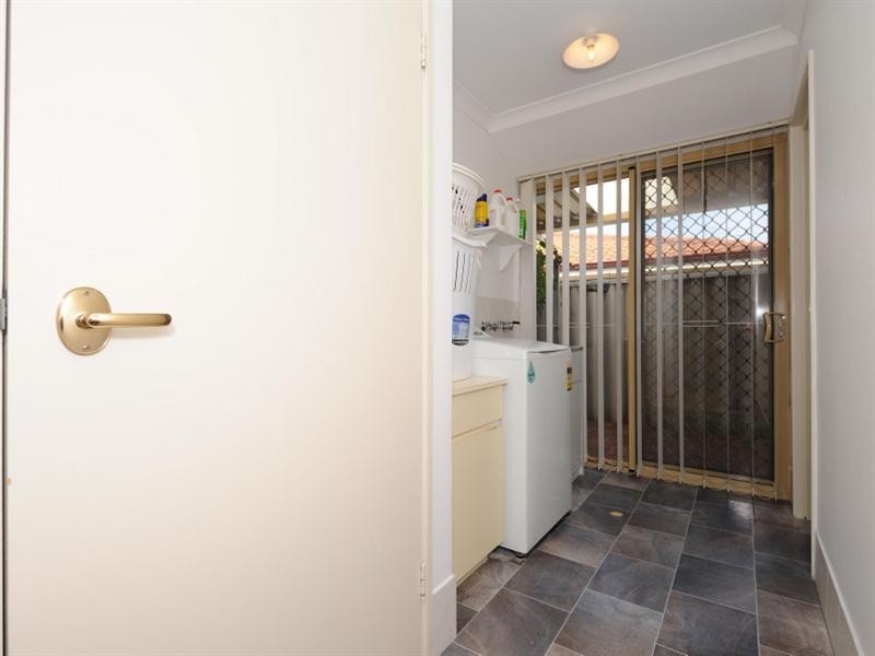 12 Romani Court, Lockridge WA 6054