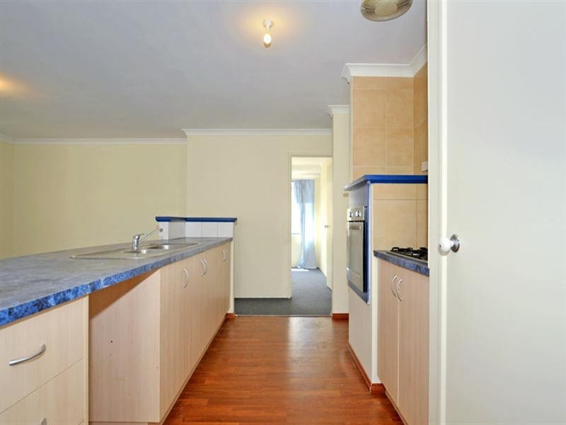 18 Whimbrel Parade, Beechboro WA 6063