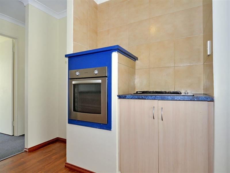 18 Whimbrel Parade, Beechboro WA 6063