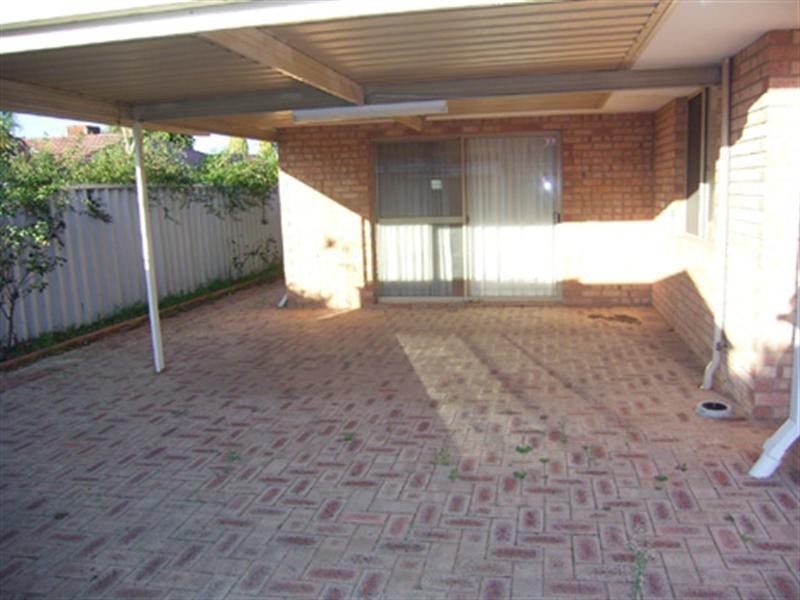 9 Fuchsia Close, Dianella WA 6059