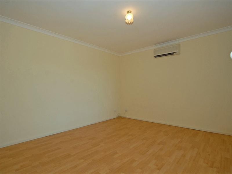 45 Lombardy Crescent, Caversham WA 6055