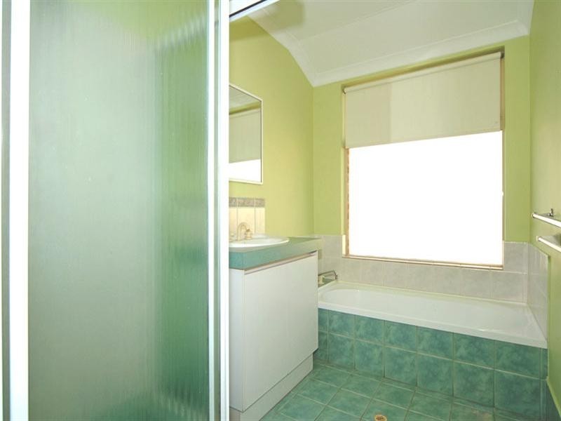 45 Lombardy Crescent, Caversham WA 6055