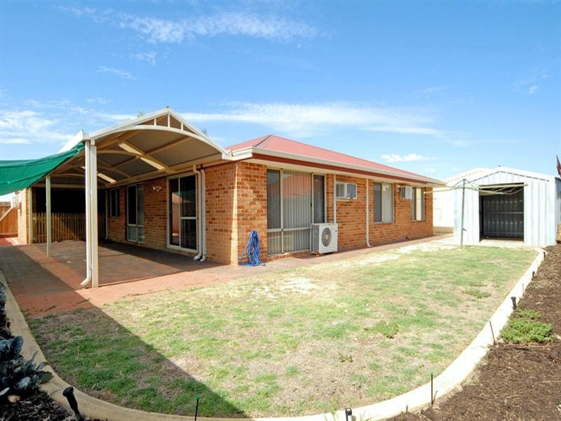 45 Lombardy Crescent, Caversham WA 6055