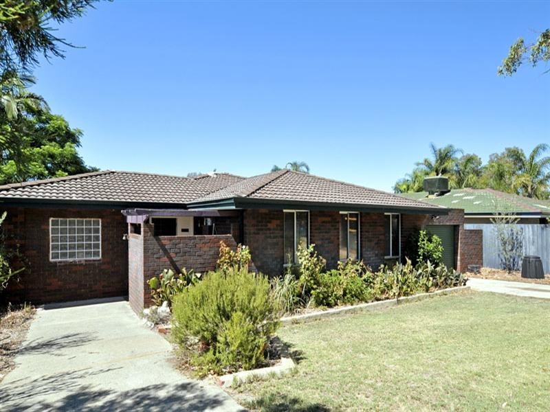 7 Dodds Place, Beechboro WA 6063