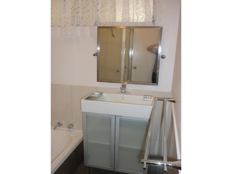 7 Camfield Place, Beechboro WA 6063