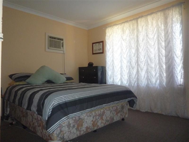 10 Small Street, Beechboro WA 6063