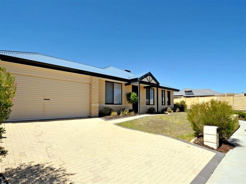 30 Caldervale Avenue, Ellenbrook WA 6069