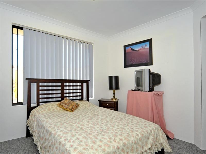 30 Caldervale Avenue, Ellenbrook WA 6069