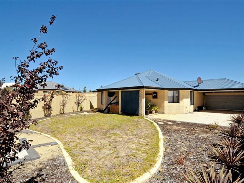 30 Caldervale Avenue, Ellenbrook WA 6069