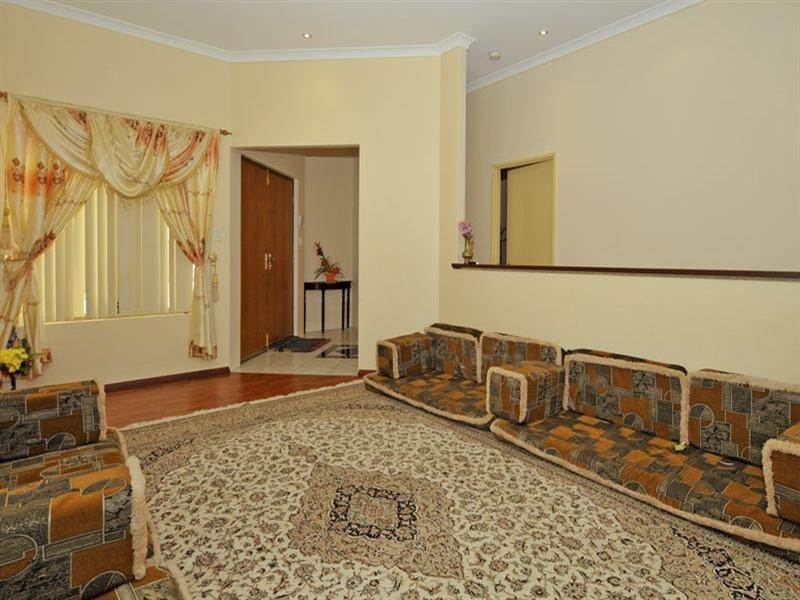 41 Hillwater Prom, Beechboro WA 6063