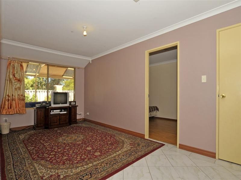 41 Hillwater Prom, Beechboro WA 6063