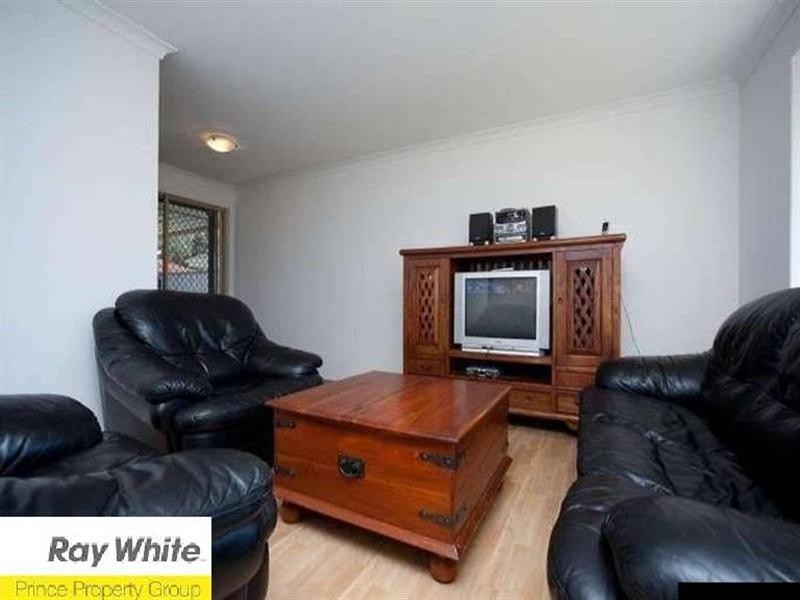 4 Knoll Place, Kiara WA 6054