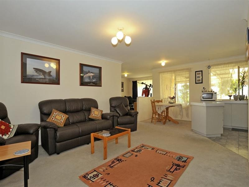 49 Sacramento Avenue, Beechboro WA 6063