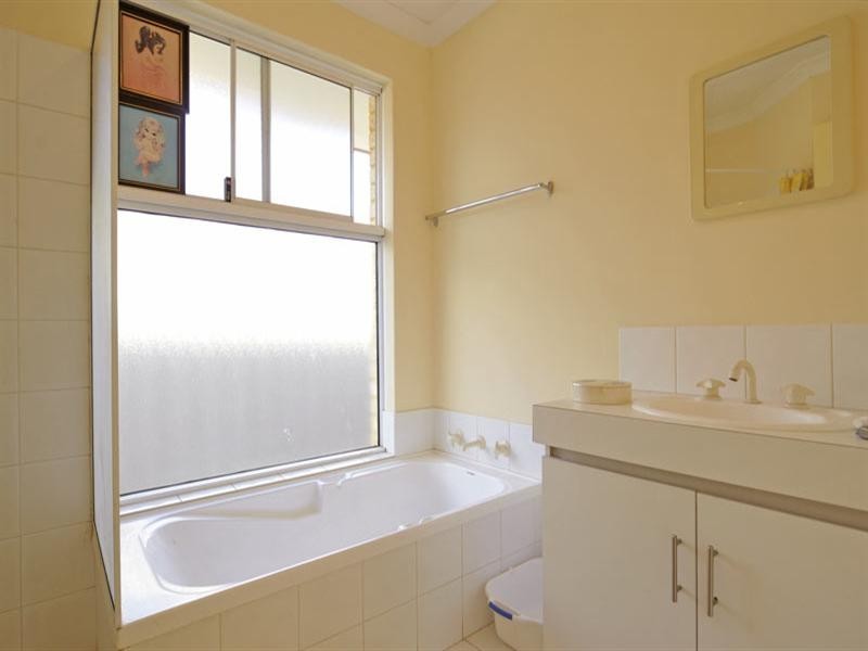 36 Bradley Way, Lockridge WA 6054