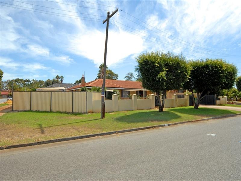 1 Farley Way, Bayswater WA 6053