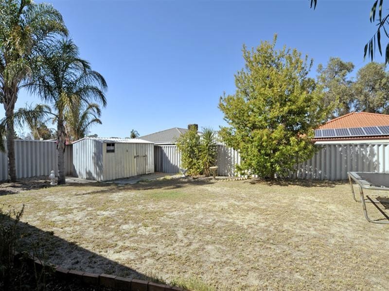 51 Borah Court, Caversham WA 6055