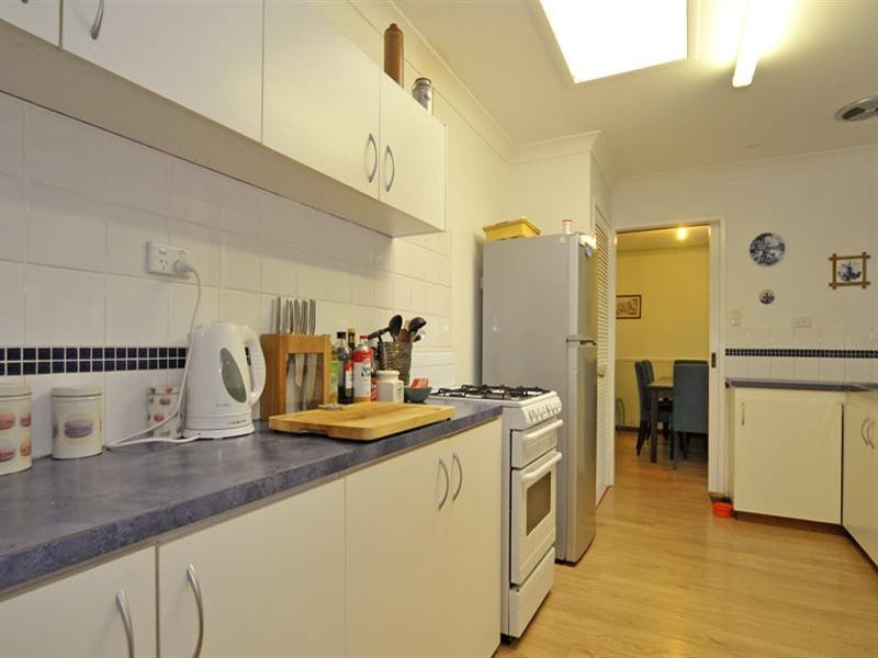 6 Barlee Way, Beechboro WA 6063