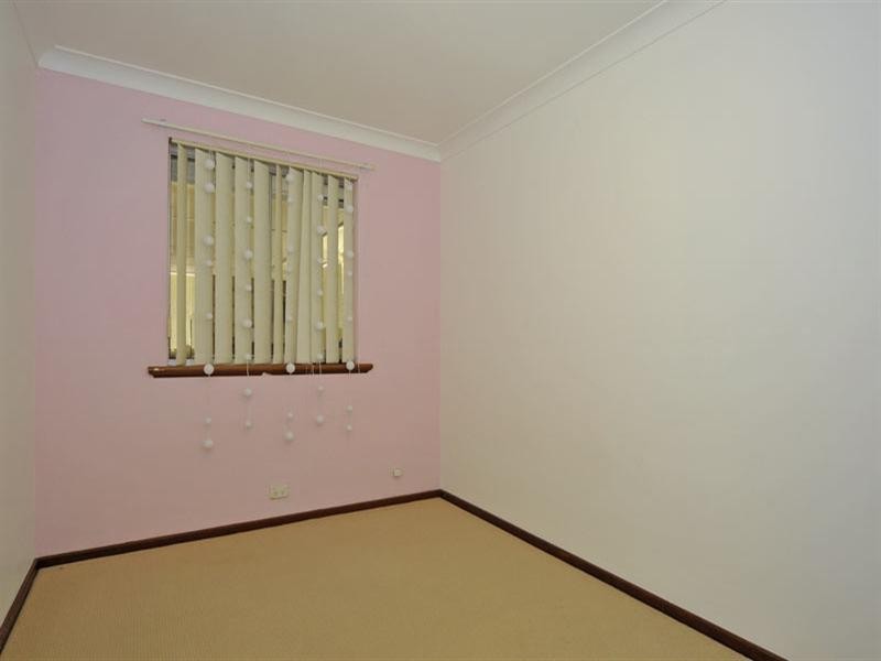 6 Barlee Way, Beechboro WA 6063