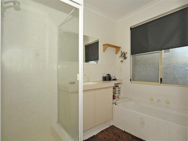 17b Ottawa Crescent, Beechboro WA 6063