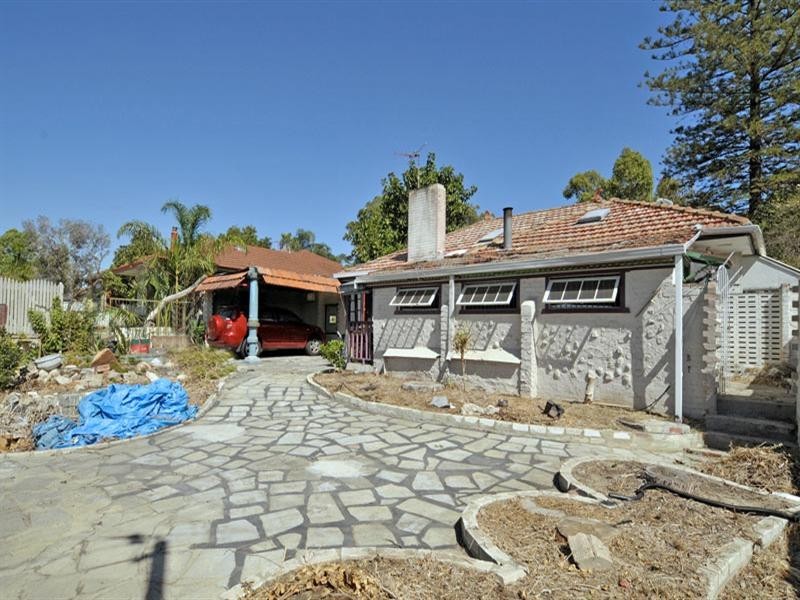 35 Loxwood Road, Balga WA 6061