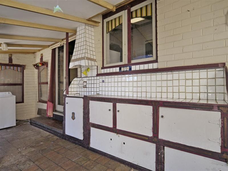 35 Loxwood Road, Balga WA 6061