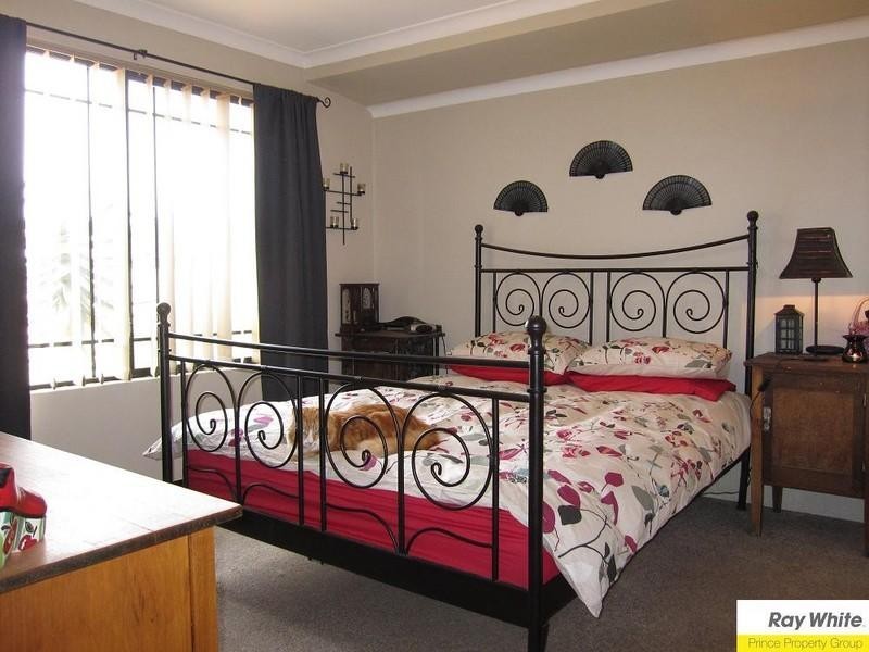 25 Mitra Loop, Beechboro WA 6063