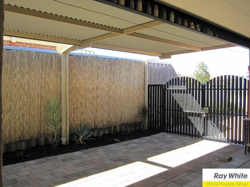 25 Mitra Loop, Beechboro WA 6063
