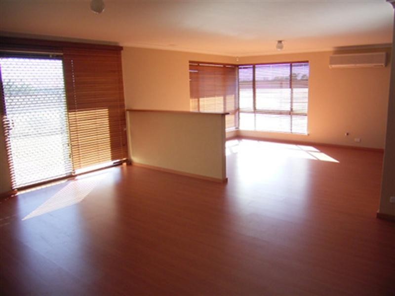 92A Sacramento Avenue, Beechboro WA 6063