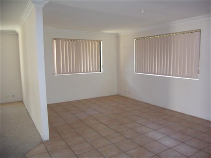 11 Ranthus Avenue, Beechboro WA 6063